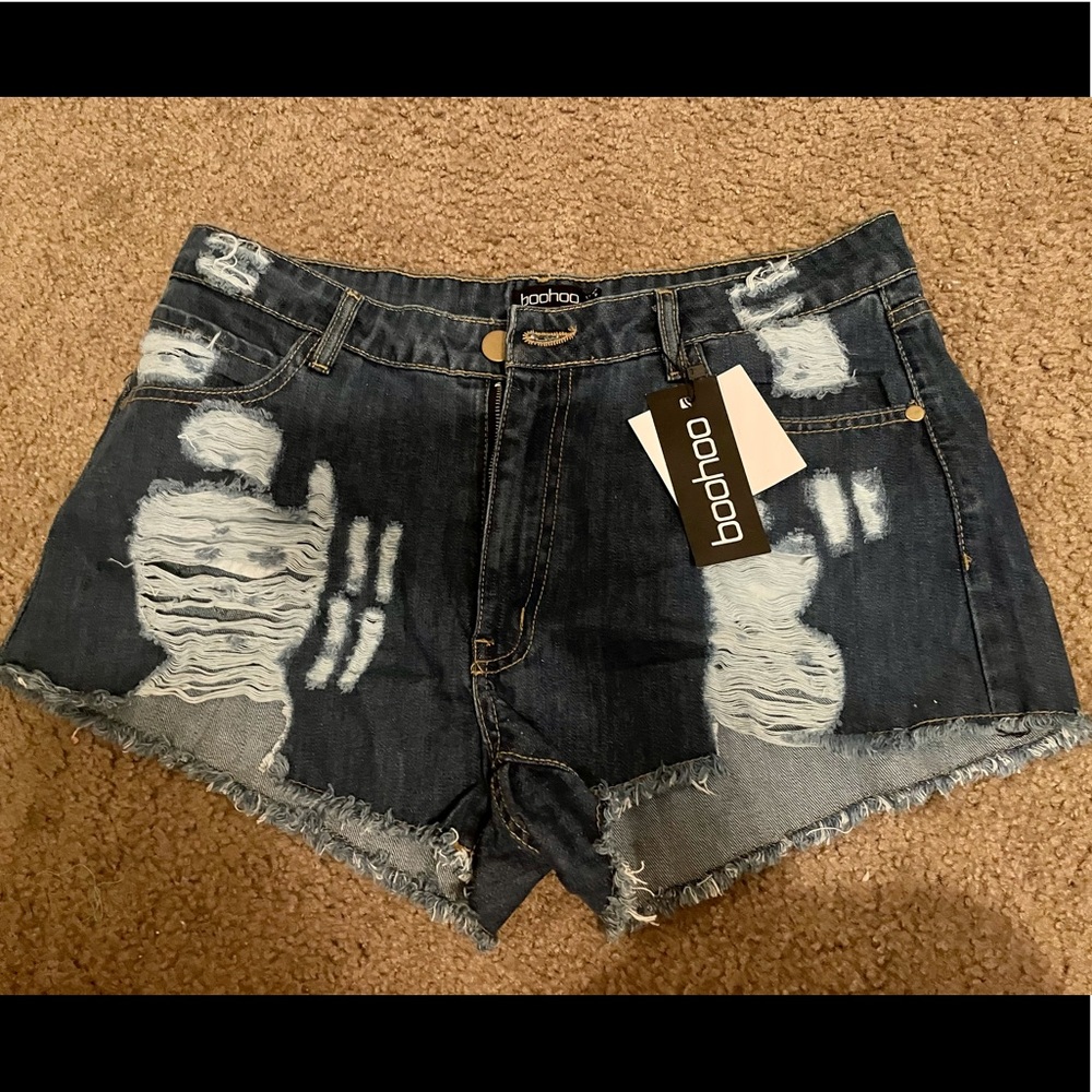 NWT ripped shorts